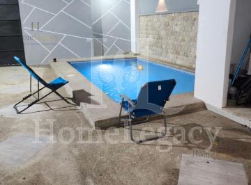 Casa · 222m² · 4 Habitaciones · 3 Estacionamientos · Venta de Casa en La Playa con Piscina Para Vivir o Invertir Ag
