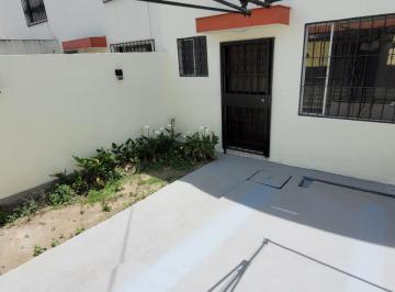 Casa de 2 habitaciones, Quito · Se Vende Casa Cjto San Camilo - Calderon