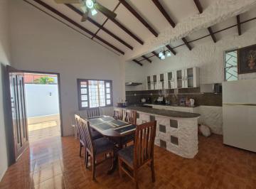 Casa de 3 habitaciones, Salinas · Linda Casa de Alquiler en Salinas en San Lorenzo.