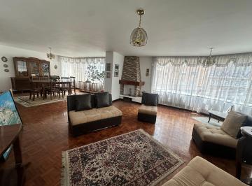Departamento de 3 habitaciones, Quito · Vendo Departamento Jipijapa