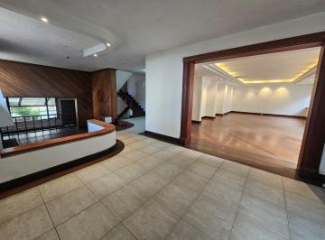 Casa de 6 habitaciones, Quito · Quito Tenis Casa en Venta Area 600 m, Terreno 536 m