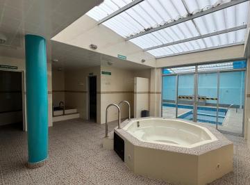 Consultorio de 6 habitaciones, Quito · Vendo Spa o Centro de Fisioterapia en $134.900 con 325 m²