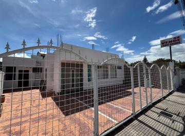 Oficina comercial de 7 habitaciones, Quito · Vendo $134.900 Oficina - Local con Piscina Para Centro Médico, Spa, Fisioterapia