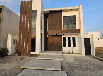 Casa de 4 habitaciones, Daule · Vendo en Urbanización El Condado de Vicolincicasa de Estreno / 4 Habitaciones