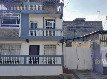 Casa · 151m² · 5 Habitaciones · Venta Propiedad Rentera 3 Departamentos con Garaje Norte de Gye (Age)