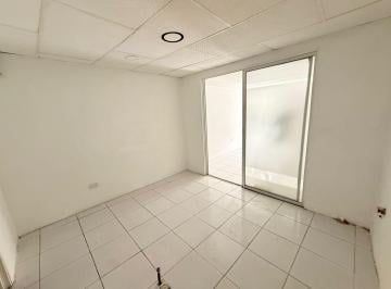 Local comercial · 48m² · 3 Habitaciones · La Alborada, de Oportunidad Local Comercial en Renta, 48 m²