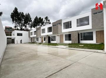Casa de 3 habitaciones, Cuenca · Vendo Casa Dentro de Condominio en Cuenca Sector Misicata (Cv3762)