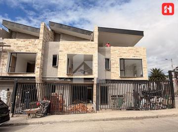 Casa · 160m² · 3 Habitaciones · 1 Estacionamiento - HABITAR ECUADOR INMOBILIARIA · Proyecto Inmobiliario de Lujo en Cuenca – Calle Roma (Cv3826)