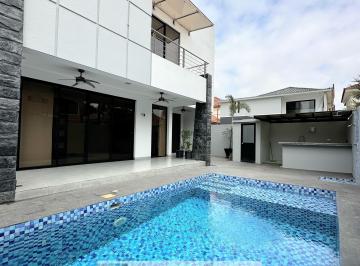 Casa de 3 habitaciones, Guayaquil · Vendo Casa Moderna Equipada Km 7,5 Vía Samborondón Piscina Estudio 3 Dormitorio