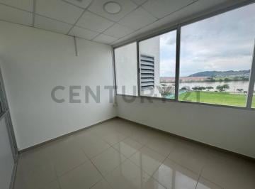 Oficina comercial · 47m² · 1 Estacionamiento · Venta de Oficina en La Aurora, Av León Febres Cordero