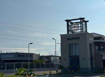 Local comercial , Guayaquil · Alquilo Local en Plaza Almax Center, Km 14 Vía Samborondón (Gim)