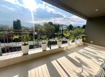 Departamento · 300m² · 3 Habitaciones · 3 Estacionamientos · Mv - Sector Cumbaya Penthouse en Venta y Renta 3d 300 m² Mas Terraza Propia 70 m² con Vista
