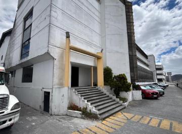 Oficina comercial · 2670m² · 30 Estacionamientos · Alquiler Oficina Norte de Quito Sector Carcelen Industrial