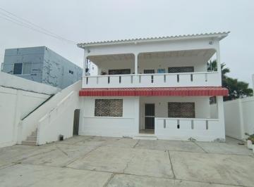 Casa de 6 habitaciones, Salinas · Propiedad Rentera con Dos Departamentos Independientes, Salinas