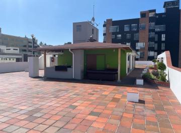Departamento Alquiler de 1 habitación · Departamento de 65 m² con 1 Dormitorio en Alquiler en La Carolina con Patio con Pérgola 21 m²