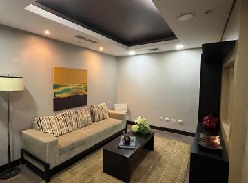 Oficina comercial de 5 habitaciones, Guayaquil · Edificio Las Cámaras Preciosa Oficina con Parqueo