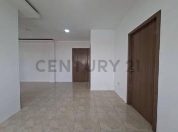 Suite · 55m² · 1 Habitación · 1 Estacionamiento · Alquiler Suite en Alborada 10 Ma Etapa con Garaje a Control Remoto Aestr