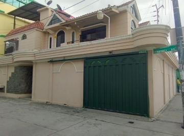 Casa de 6 habitaciones, Guayaquil · Venta de Casa Acuarela del Rio L. Bermeo