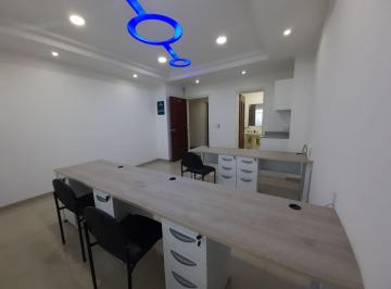 Oficina comercial de 2 habitaciones, Quito · Consultorio Amoblado en Venta, Ingreso a La Urb. El Condado
