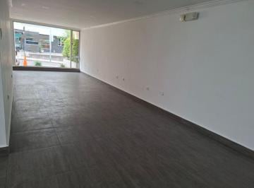 Local comercial de 2 habitaciones, Quito · Local/oficina en Alquiler, 100 m². La Carolina - Av 6 de Diciembre