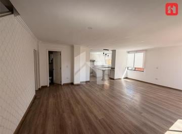 Departamento · 260m² · 4 Habitaciones · 2 Estacionamientos - HABITAR ECUADOR INMOBILIARIA · Vendo Departamento Triplex en Cuenca – Sector El Punto (Dp3938)