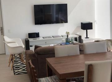 Departamento de 2 habitaciones, Quito · Rento Yoo Departamento Amoblado