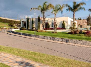 Terreno / Lote , Quito · Puembo – Sector Arrayanes | Vendo Excelentes Terrenos en Exclusiva Urbanización