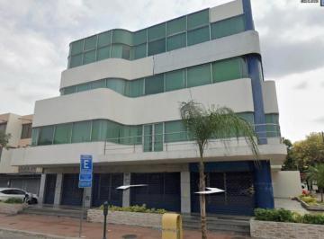 Edificio-Hotel-Fabrica · 1200m² · Edificio Comercial en Urdesa Central, Victor Emilio Estrada