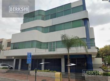 Edificio-Hotel-Fabrica · 1200m² · Edificio Comercial en Urdesa Central, Victor Emilio Estrada