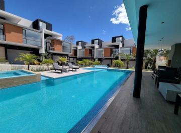Casa de 3 habitaciones, Quito · Linda Casa de Estilo Moderno Ideal Para Familias Jovenes