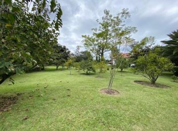 Terreno / Lote de 3 habitaciones, Quito · 5.157 m² C0s 105, Lote Minimo 600 M²: $1495.530 en Conjunto Seguro