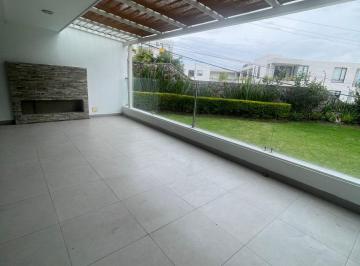 Suite de 1 habitación, Quito · Suite de 77 m² con 1 Recámara en Venta en Cumbayá