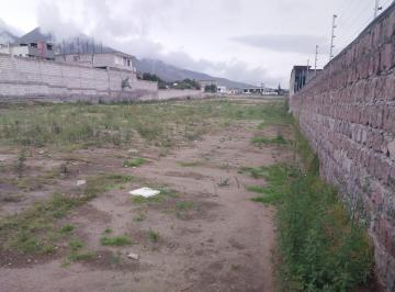 Terreno / Lote , Quito · Vendo Terreno 3042 m² Completamente Plano. Mitad del Mundo Cerca de La Unidad Educativa Equinoccio