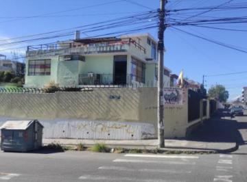Casa de 8 habitaciones, Quito · Casa en Venta Sector La Concepción