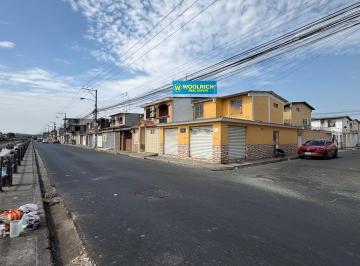 Casa de 3 habitaciones, Guayaquil · Vendo Casa Esquinera en Mucho Lote, 3 Dorm., 2 Locales