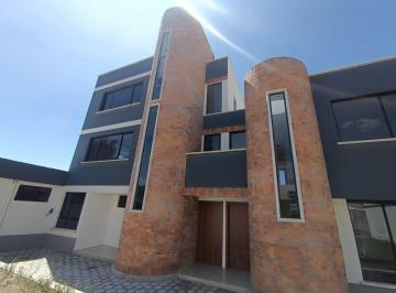 Departamento de 3 habitaciones, Quito · Dúplex en Venta con Terraza Privada – Kartódromo, San Antonio de Pichincha