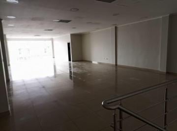 Local comercial , Guayaquil · Local Comercial de Alquiler en Urdesa Central 375 m²