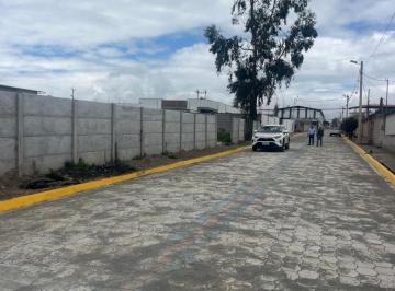 Terreno / Lote , Quito · Vendo Terreno de 1.755 m² Ideal Para Proyecto Inmobiliario en Calderón