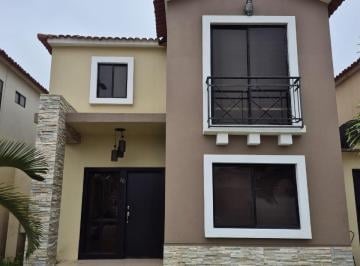 Casa de 3 habitaciones, Guayaquil · Casa en Alquiler Samborondon Ciudad Celeste