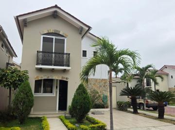 Casa · 200m² · 4 Habitaciones · 1 Estacionamiento · Vendo Casa Terranostra Via a La Costa Km 13.5 (Samib)