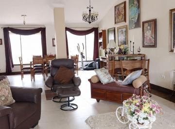 Casa de 4 habitaciones, Quito · Venta Casa 4 Dorm. y Suite en La Primavera, Cumbaya