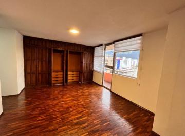 Departamento en Venta de 3 habitaciones La Mariscal · Departamento de Venta, Universidad Católica, 153 m, $128.000, Jd