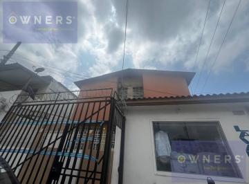 Local comercial · 174m² · 3 Habitaciones · 4 Estacionamientos · Venta Casa con Locales Comerciales