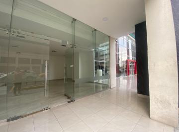 Local comercial , Guayaquil · Alquilo Local Esquinero en Trade Building. 64 m²