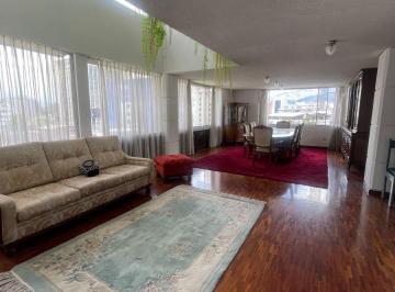 Departamento de 4 habitaciones, Quito · Venta Gran Departamento Amplio Luminoso