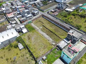 Terreno / Lote · 2800m² · Espacio, Ubicación y Proyección: Terreno Único a Pasos de La Av Simón Bolívar