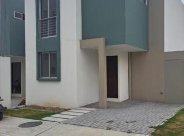 Casa de 3 habitaciones, Guayaquil · Vendo Casa en Urb. Belen del Norte, Via Daule.