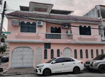 Casa de 7 habitaciones, Guayaquil · Propiedad en Venta en Cdla. Luis Vernaza Norte, Cerca del "Mall del Sol" Ideal Para Empresas