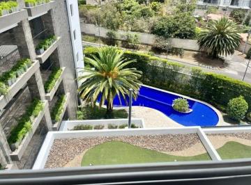 Departamento de 3 habitaciones, Quito · Lujo y Confort! $1.700