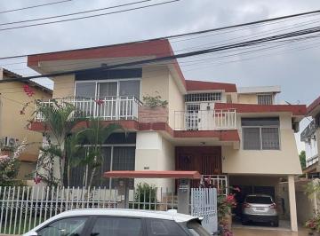 Casa Venta 298m² de 7 habitaciones · Casa Unifamiliar Kennedy Nueva. (3 Unidades de Apartamento)